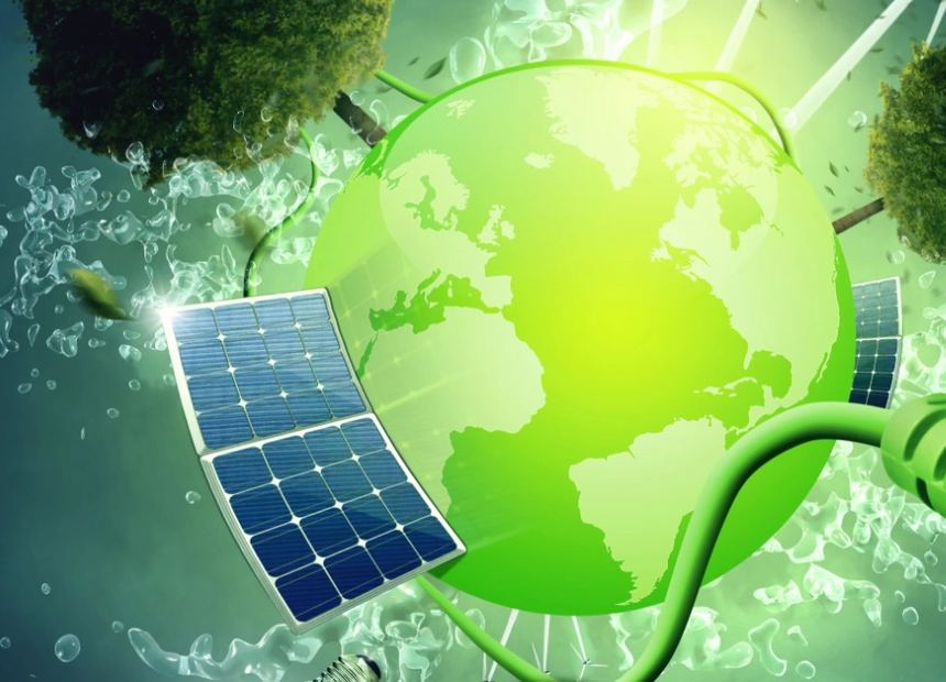 Solarmodule einer Photovoltaikanlage in Nahaufnahme