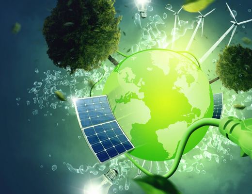 Photovoltaikmodule auf einem Garagendach