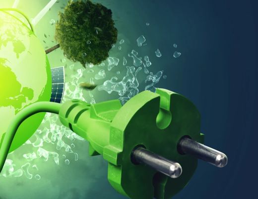 Außenansicht eines Smart Homes am Abend